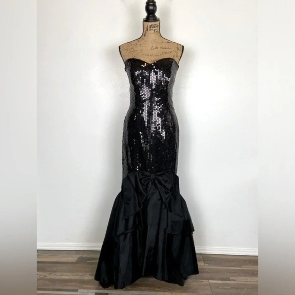 Nadine Dresses | Nadine Sequin 80s 90s Vintage Gown Formal Dress Mermaid Size 13 Jr Black Whimsy | Color: Black | Size: 30 | Mcabrera02's Closet Nadine Dresses | Nadine Sequin 80s 90s Vintage Gown Formal Dress Mermaid Size 13 Jr Black Whimsy | Color: Black | Size: 30 | Mcabrera02's Closet